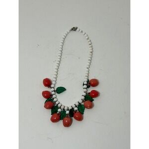 Vintage Fruit Peach apples leaves White Bead Necklace Kitschy Mid Century Retro‎